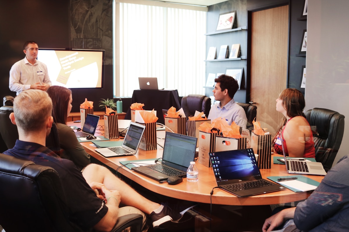 SEO and organic search strategy review with campaign performance dashboards